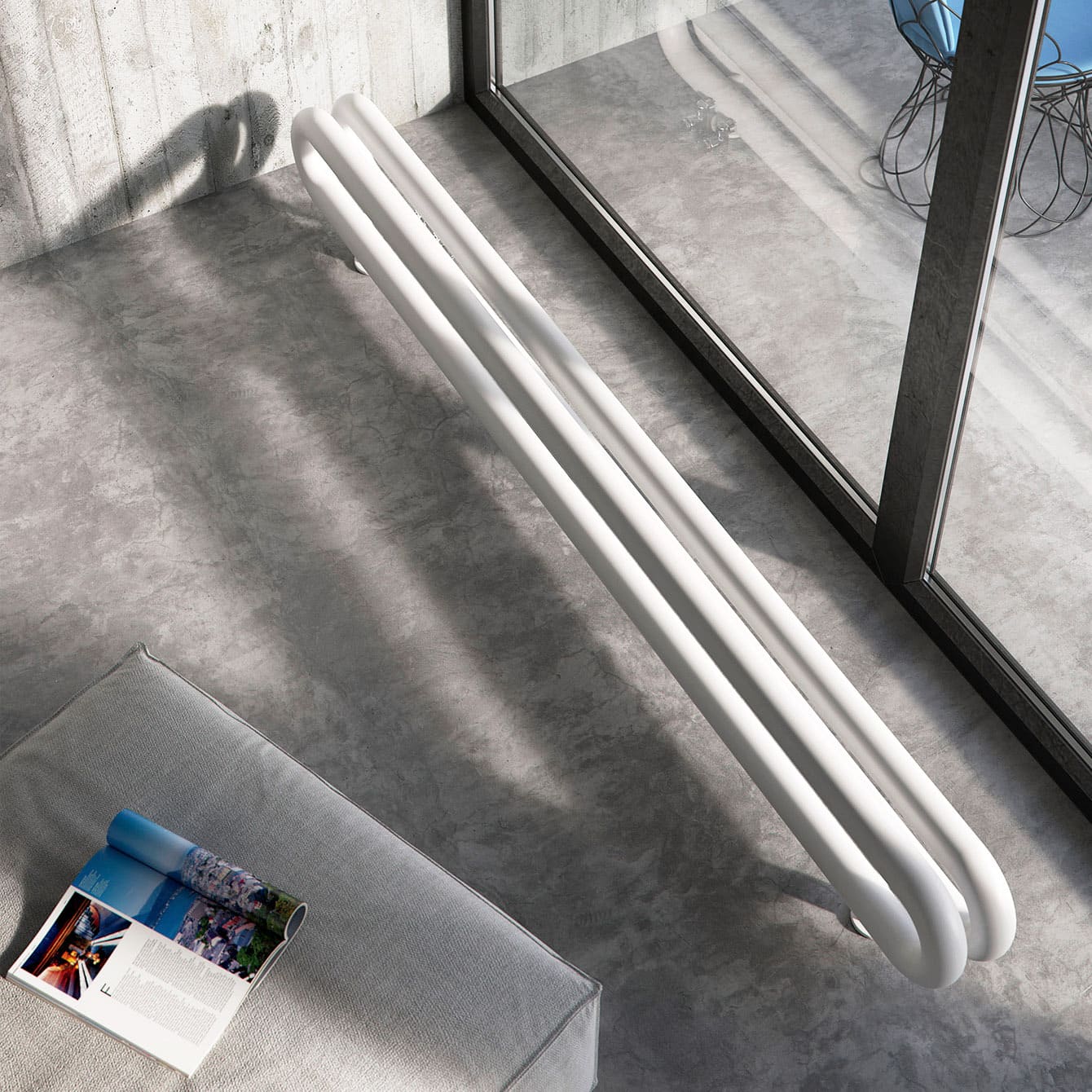 Tubone Floor - Moderner ANTRAX IT Tube-Radiator (doppellagig) zur Bodenmontage | Radiamo
