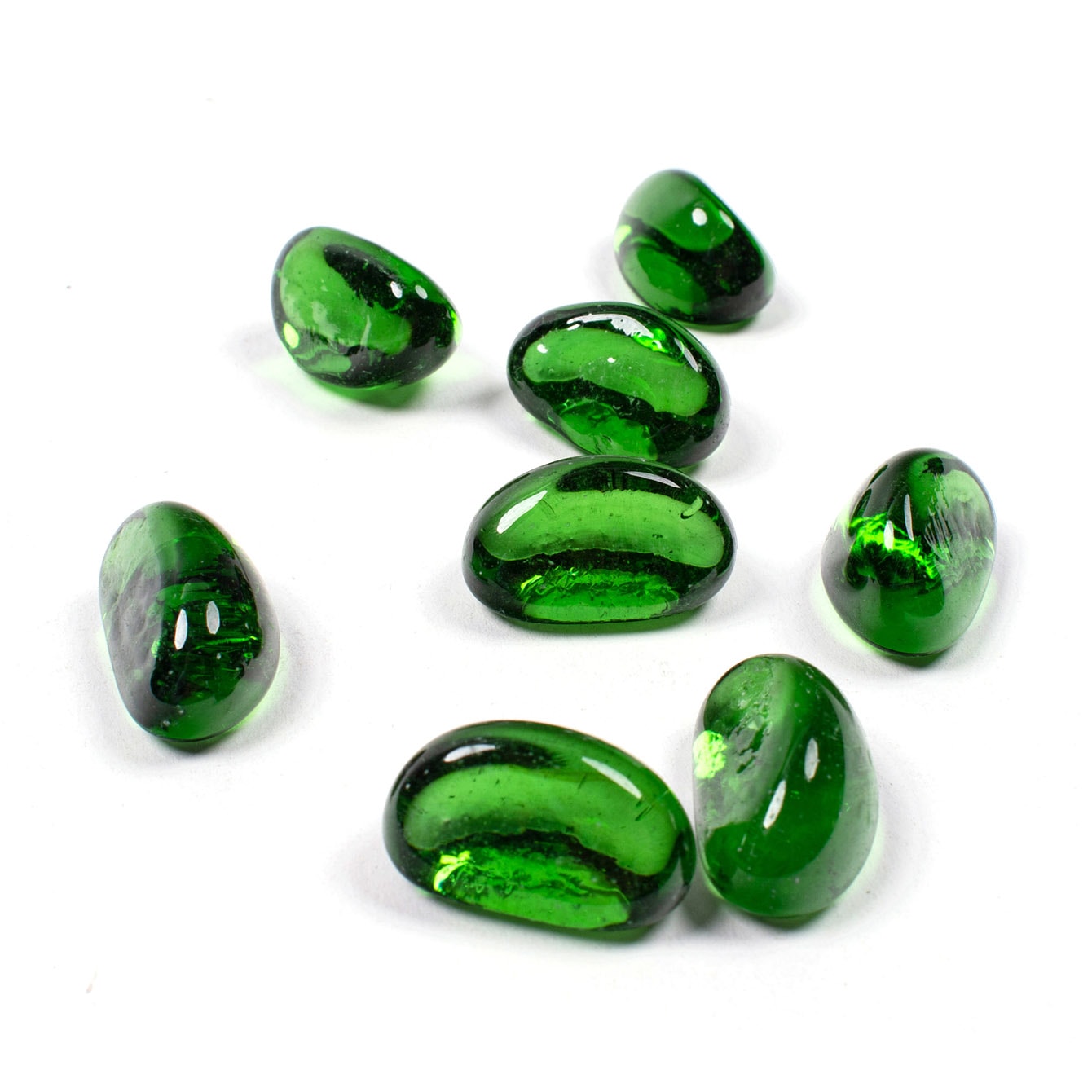 Emerald Beans - Grüne Glasbohnen für Kamin-Deko von Enhance a Fire! | Radiamo