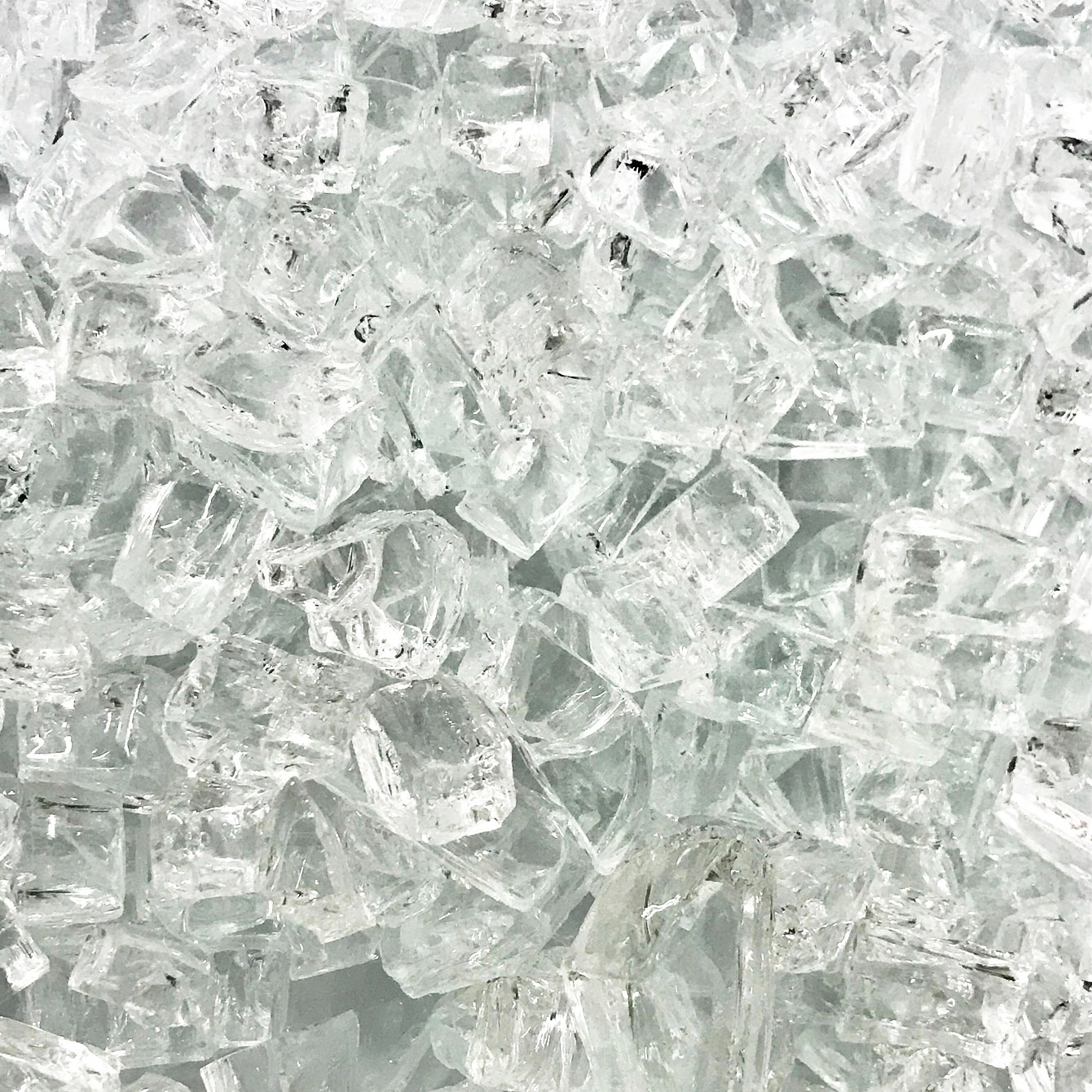 Iceberg - Klares ENHANCE A FIRE! Crushed Glass für Kamin-Deko | Radiamo