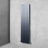 Picchio Vertical - Vertikaler CALEIDO Heizkörper für moderne Wohnräume | Radiamo